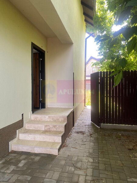Duplex in vila, 4 camere, renovat 2025, curte 250 mp, Mogosoaia
