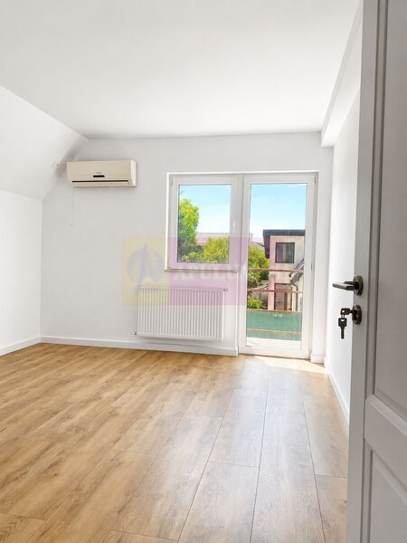 Duplex in vila, 4 camere, renovat 2025, curte 250 mp, Mogosoaia